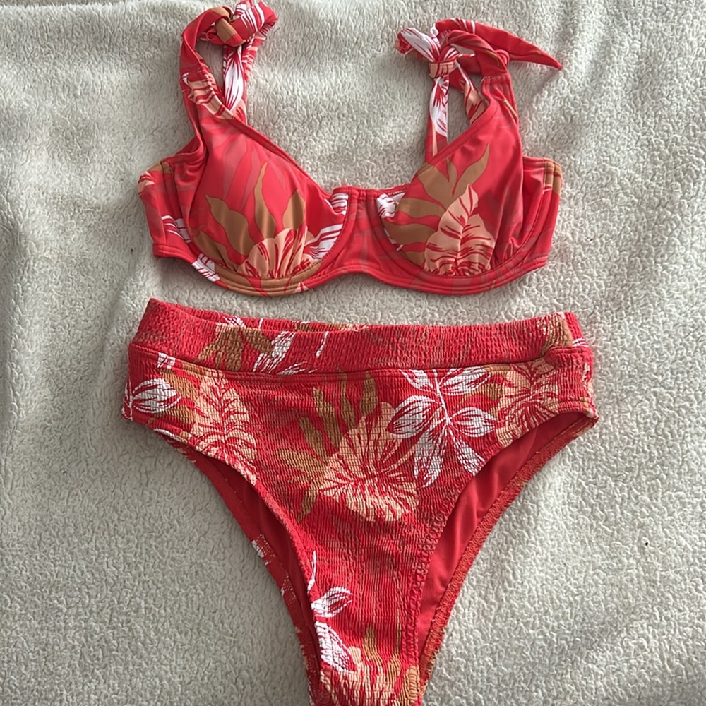 Roxy Red Palm Bikini Top
